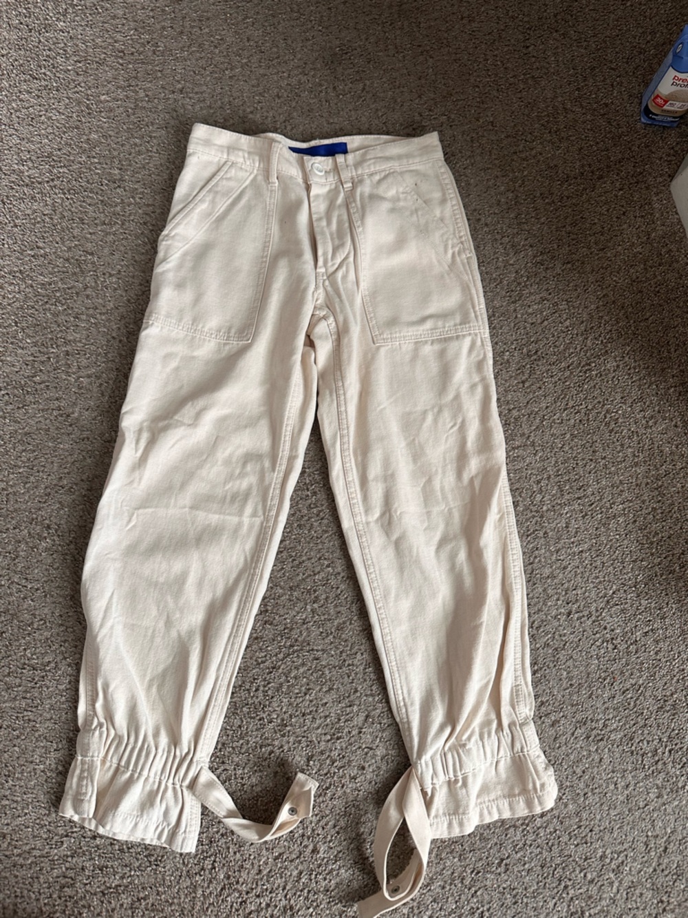 MOTHER Cream Ankle Cropped Jeans